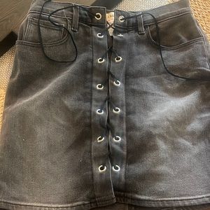 Lagence mini skirt brand new